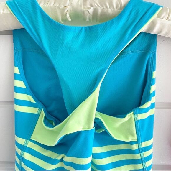 Ivivva Tank Top Lot Double Dutch & Twist Back With Built In Bras Like New 12 - Picture 7 of 10